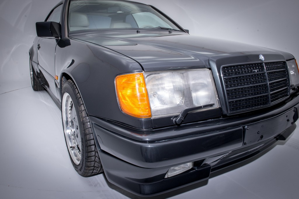 1990 Mercedes 300CE 3.4 AMG Wide Body - Mendel's Garage